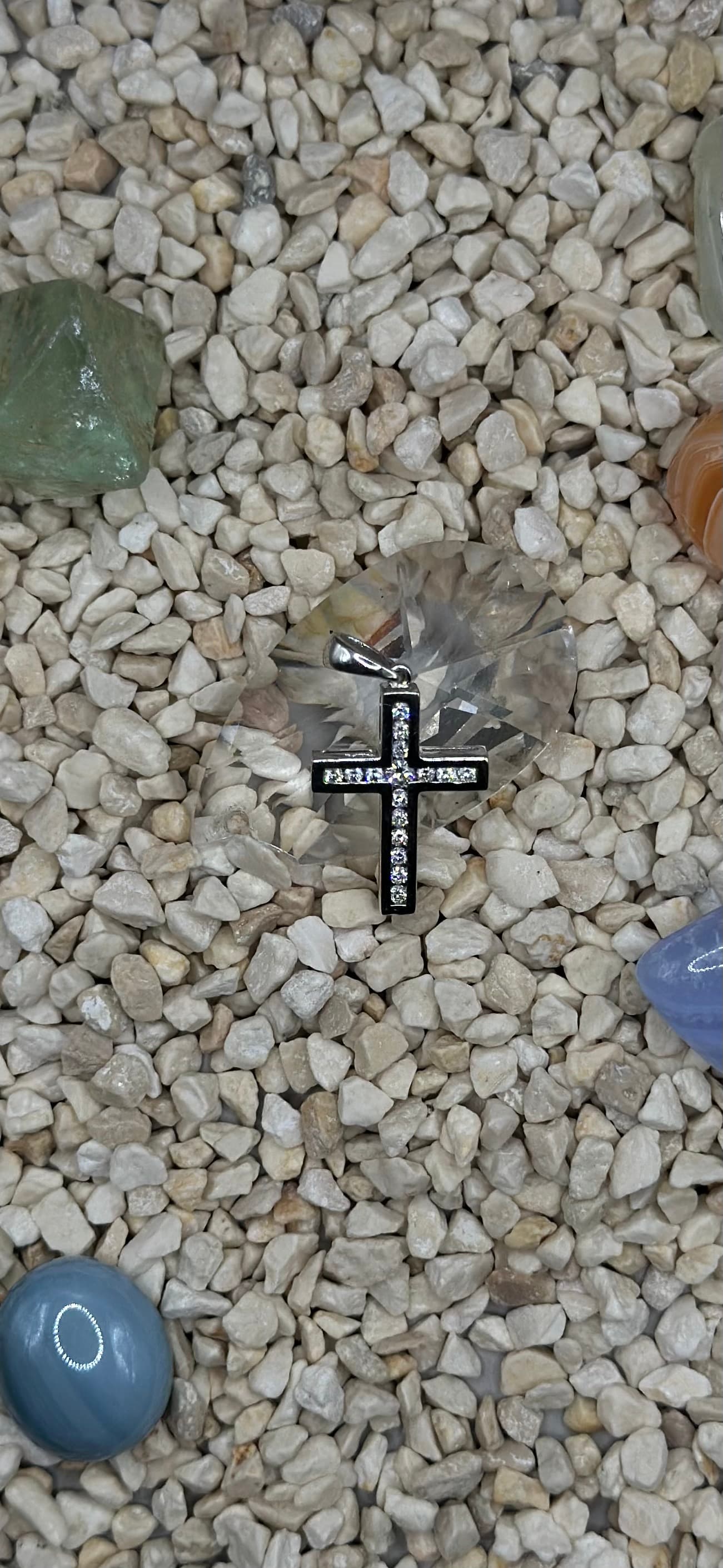 Channeled Gallery Cross