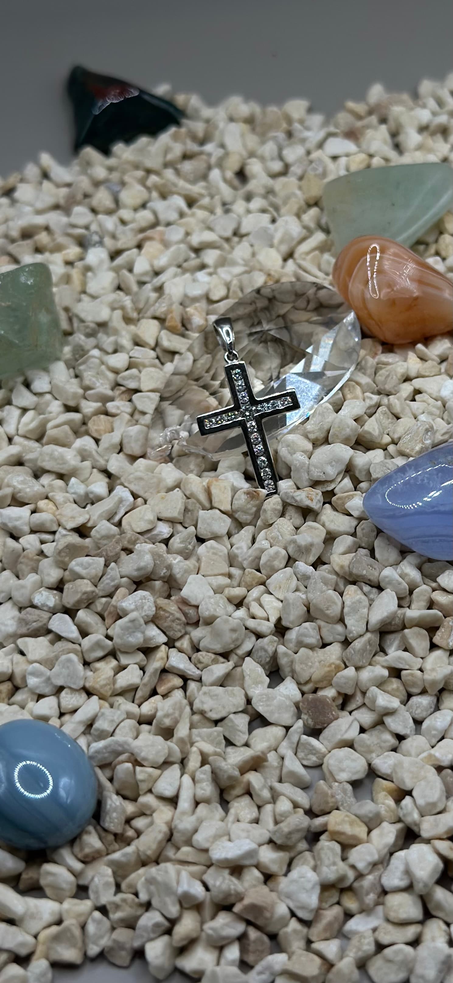 Channeled Gallery Cross