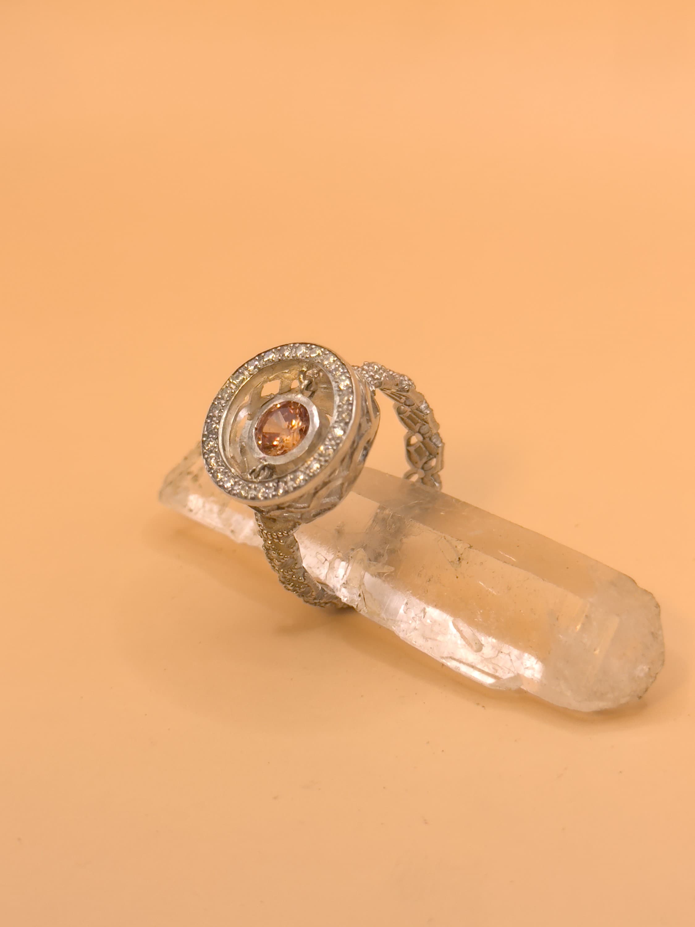 Dancing Diamond Basket Ring